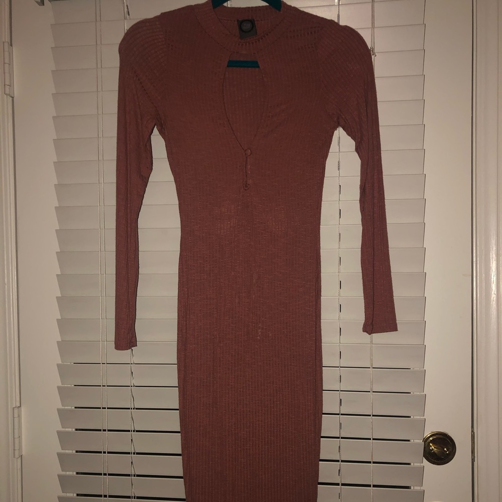 Dusty pink dress